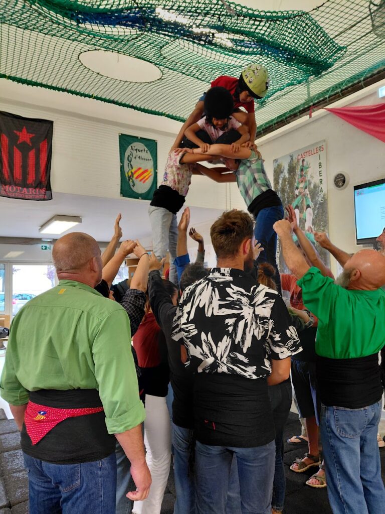 els poms han d'assajar sense descans